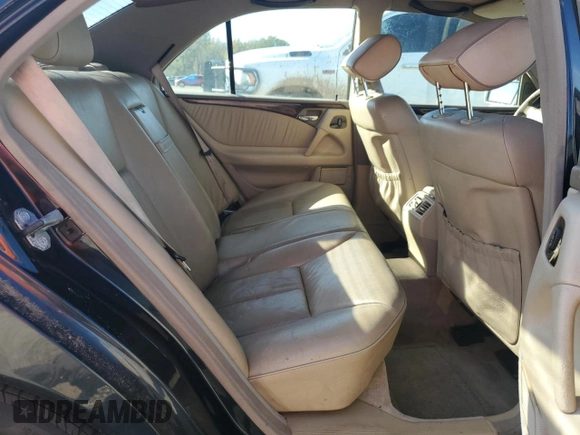 1998 Mercedes-Benz E 320 with VIN WDBJF25F3WA578364, listed as a Copart auction lot 77551834 with 228,913 mi miles and Salvage Title. Bid and sale history available at DreamBid. Image 10.