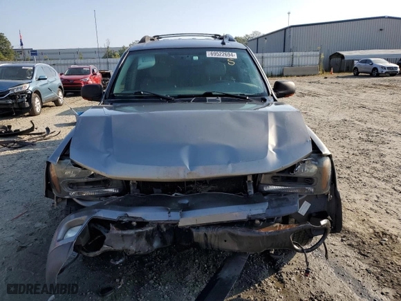 2005 Chevrolet TrailBlazer LS with VIN 1GNET16S656137810, listed as a Copart auction lot 69522694 with 126,768 mi miles and Salvage Title. Bid and sale history available at carsss.com. Image 5.