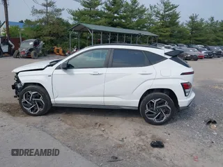2025 Hyundai Kona с VIN KM8HBCA39SU190377, выставлен на аукционе IAAI как лот 42422763 с пробегом 3 131 миль миль и . История ставок и продаж доступна на DreamBid. Изображение 14.
