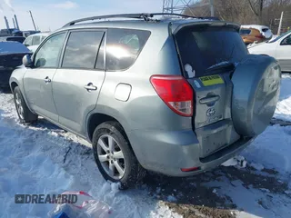 2006 Toyota RAV4 Limited with VIN JTMBK31V266008492, listed as a IAAI auction lot 41254521 with 269,374 mi miles. Bid and sale history available at carsss.com. Image 3.