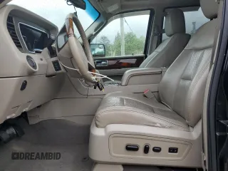 2012 Lincoln Navigator z VIN 5LMJJ3J58CEL08952, wystawiony jako Copart lot #57783665 z przebiegiem 185 263 mil mil oraz Szkoda całkowita • Salvage title. Historia ofert i sprzedaży dostępna na DreamBid. Obrazek 7.