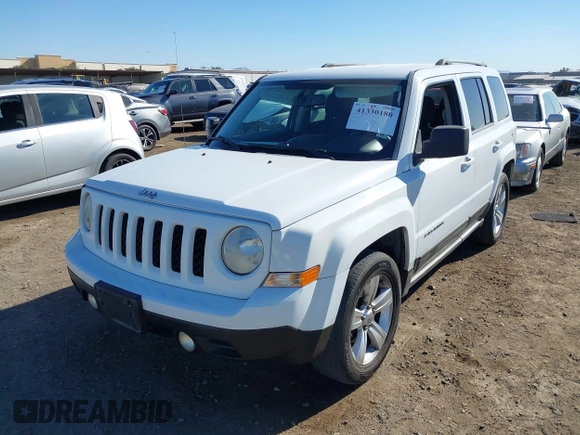 2011 Jeep Patriot Latitude with VIN 1J4NT1GB0BD105816, listed as a IAAI auction lot 41330180 with 143,431 mi miles. Bid and sale history available at carsss.com. Image 17.