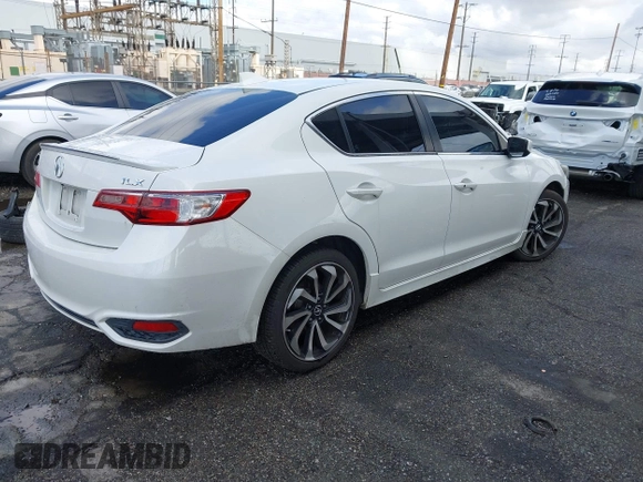 2016 Acura ILX w/Premium/A-SPEC Pkg with VIN 19UDE2F89GA004453, listed as a IAAI auction lot 41528673 with 105,156 mi miles. Bid and sale history available at carsss.com. Image 4.