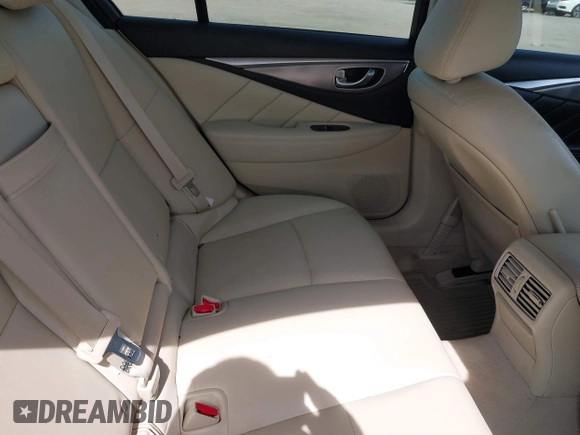 2015 Infiniti Q50 Premium with VIN JN1BV7AR0FM421592, listed as a IAAI auction lot 42070055 with 161,038 mi miles. Bid and sale history available at carsss.com. Image 8.