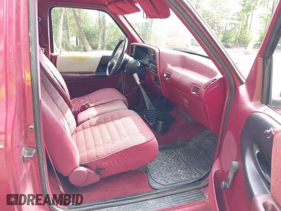 1994 Ford Ranger Splash with VIN 1FTCR11U0RTA95519, listed as a IAAI auction lot 42476046 with 258,841 mi miles and . Bid and sale history available at DreamBid. Image 5.
