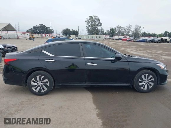 2019 Nissan Altima S with VIN 1N4BL4BV8KN325720, listed as a IAAI auction lot 42100787 with 89,165 mi miles and . Bid and sale history available at DreamBid. Image 13.