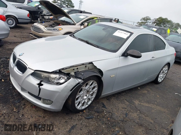 2008 BMW 3 Series 328i with VIN WBAWB33588P134333, listed as a IAAI auction lot 41217964 with 171,541 mi miles. Bid and sale history available at carsss.com. Image 14.