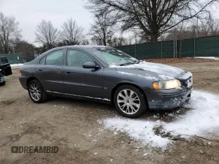 2006 Volvo S60 2.4L Turbo with VIN YV1RS547362531500, listed as a Copart auction lot 88526575 with 60,107 mi miles and Salvage Title. Bid and sale history available at carsss.com. Image 4.
