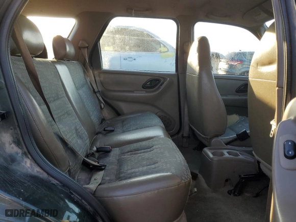 2001 Ford Escape XLS with VIN 1FMYU01161KA46822, listed as a Copart auction lot 48810055 with 253,402 mi miles and Salvage Title. Bid and sale history available at carsss.com. Image 11.