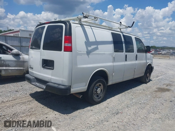 2020 Chevrolet Express Cargo with VIN 1GCWGAFG5L1119726, listed as a IAAI auction lot 42648575 with 127,516 mi miles and . Bid and sale history available at DreamBid. Image 4.