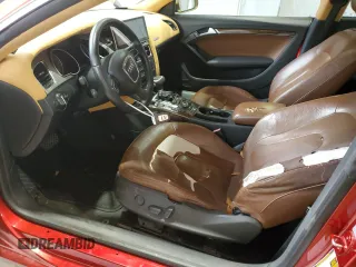 2009 Audi A5 z VIN WAUDK78T09A013256, wystawiony jako Copart lot #43283925 z przebiegiem 134 066 mil mil oraz Czysty tytuł • Clean title. Historia ofert i sprzedaży dostępna na DreamBid. Obrazek 7.