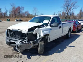 2014 Ford F-150 XL with VIN 1FTMF1CM1EKE41667, listed as a IAAI auction lot 41847599 with 31,671 mi miles and . Bid and sale history available at DreamBid. Image 17.
