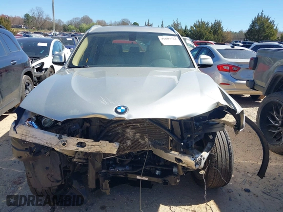 2017 BMW X3 xDrive28i with VIN 5UXWX9C32H0W75875, listed as a IAAI auction lot 41807722 with Not Provided miles and . Bid and sale history available at DreamBid. Image 12.