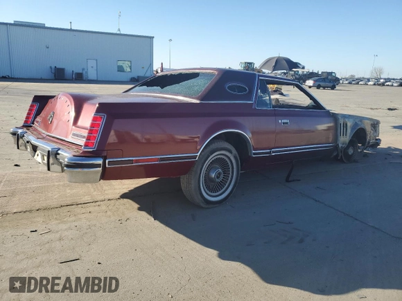 1977 Lincoln Continental с VIN 7Y89S829453, выставлен на аукционе Copart как лот 89298145 с пробегом Не указан миль и На запчасти • Non repairable. История ставок и продаж доступна на DreamBid. Изображение 3.