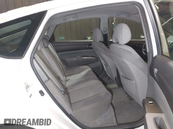 2005 Toyota Prius with VIN JTDKB22U453123675, listed as a IAAI auction lot 42115542 with 87,252 mi miles. Bid and sale history available at carsss.com. Image 8.