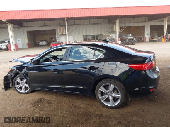 2015 Acura ILX with VIN 19VDE1F33FE006961, listed as a IAAI auction lot 42699542 with 151,200 mi miles and . Bid and sale history available at DreamBid. Image 13.