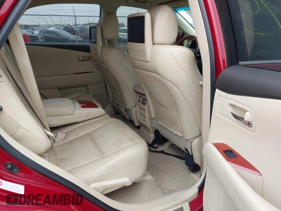 2010 Lexus RX 350 with VIN 2T2BK1BA8AC064885, listed as a IAAI auction lot 40956775 with 188,808 mi miles. Bid and sale history available at carsss.com. Image 8.