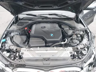2021 BMW 3 Series 330i with VIN 3MW5R1J07M8C06389, listed as a IAAI auction lot 42024380 with 30,861 mi miles and . Bid and sale history available at DreamBid. Image 10.