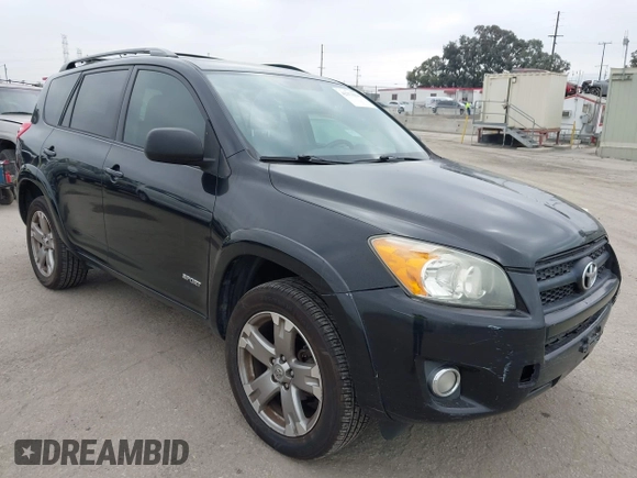 2012 Toyota RAV4 Sport z VIN 2T3WF4DV6CW141256, wystawiony jako IAAI lot #42371916 z przebiegiem 106 081 mil mil oraz . Historia ofert i sprzedaży dostępna na DreamBid. Obrazek 1.