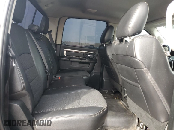 2018 Ram 1500 Sport z VIN 1C6RR7MT2JS124150, wystawiony jako Copart lot #44069925 z przebiegiem 98 940 mil mil oraz Szkoda całkowita • Salvage title. Historia ofert i sprzedaży dostępna na DreamBid. Obrazek 10.