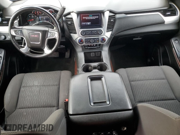 2017 GMC Yukon XL SLE with VIN 1GKS2FKC6HR228464, listed as a Copart auction lot 84517464 with 182,436 mi miles and Clean Title. Bid and sale history available at carsss.com. Image 8.