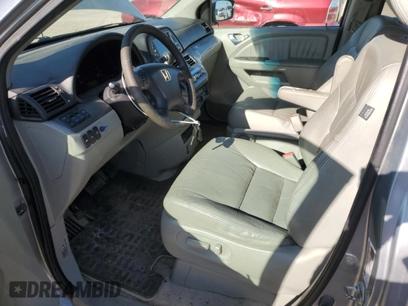 2007 Honda Odyssey Touring z VIN 5FNRL38887B062123, wystawiony jako Copart lot #52140755 z przebiegiem 240 710 mil mil oraz Szkoda całkowita • Salvage title. Historia ofert i sprzedaży dostępna na DreamBid. Obrazek 7.