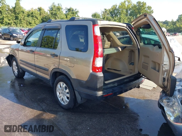 2005 Honda CR-V EX with VIN SHSRD78865U314431, listed as a IAAI auction lot 40206182 with 164,015 mi miles. Bid and sale history available at carsss.com. Image 3.
