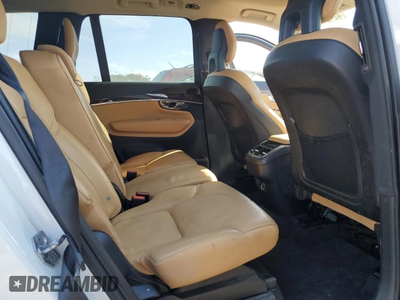 2016 Volvo XC90 T6 Momentum with VIN YV4A22PK0G1074313, listed as a Copart auction lot 42421865 with 69,966 mi miles and Salvage Title. Bid and sale history available at carsss.com. Image 11.