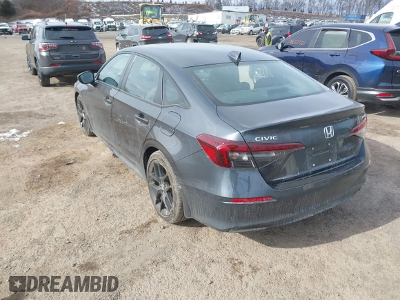 2025 Honda Civic Sport with VIN 2HGFE2F55SH520916, listed as a IAAI auction lot 41628848 with 3,900 mi miles and . Bid and sale history available at carsss.com. Image 3.