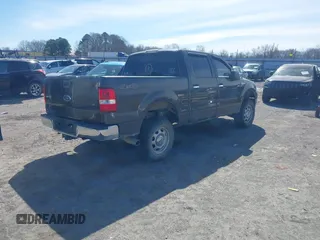 2006 Ford F-150 XLT with VIN 1FTPW14576FA21474, listed as a IAAI auction lot 41692625 with 263,042 mi miles. Bid and sale history available at carsss.com. Image 4.