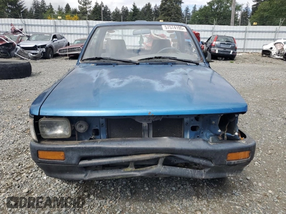 1994 Toyota Pickup z VIN 4TARN81A0RZ265181, wystawiony jako Copart lot #57574195 z przebiegiem 204 684 mil mil oraz Szkoda całkowita • Salvage title. Historia ofert i sprzedaży dostępna na DreamBid. Obrazek 5.