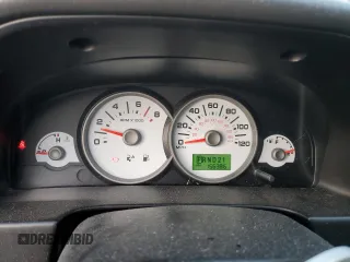 2007 Ford Escape XLT с VIN 1FMYU93117KA75929, выставлен на аукционе Copart как лот 48467515 с пробегом 156 386 миль миль и Списание • Salvage title. История ставок и продаж доступна на DreamBid. Изображение 9.