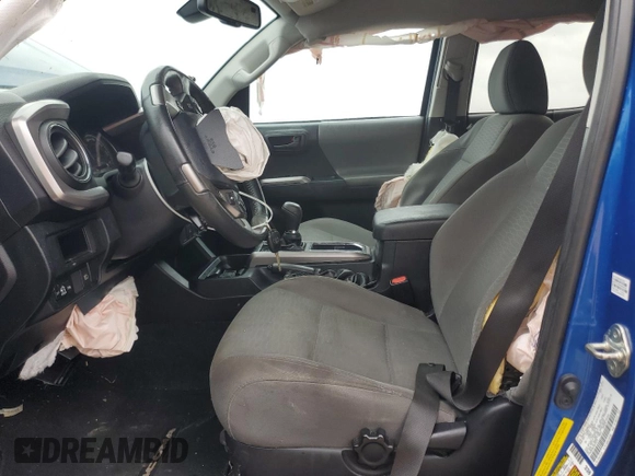 2018 Toyota Tacoma SR5 z VIN 3TMAZ5CN6JM075279, wystawiony jako Copart lot #55894855 z przebiegiem 134 746 mil mil oraz Szkoda całkowita • Salvage title. Historia ofert i sprzedaży dostępna na DreamBid. Obrazek 7.