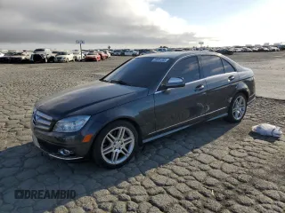 2009 Mercedes-Benz C 350 Sport с VIN WDDGF56X19F256520, выставлен на аукционе Copart как лот 59991335 с пробегом 75 797 миль миль и Списание • Salvage title. История ставок и продаж доступна на DreamBid. Изображение 1.