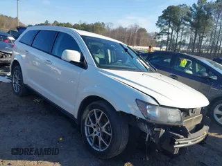2019 Dodge Journey GT with VIN 3C4PDCEG1KT694035, listed as a IAAI auction lot 41483100 with 118,280 mi miles and . Bid and sale history available at DreamBid. Image 1.