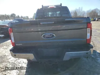 2019 Ford F-250 XL with VIN 1FT7X2B69KEC72415, listed as a Copart auction lot 46699175 with 103,036 mi miles and Salvage Title. Bid and sale history available at DreamBid. Image 6.