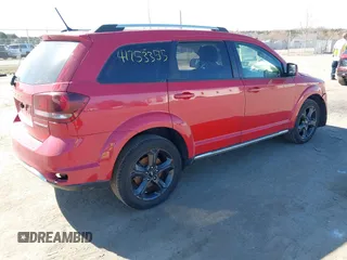 2018 Dodge Journey Crossroad with VIN 3C4PDDGG5JT371074, listed as a IAAI auction lot 41753355 with 122,353 mi miles and . Bid and sale history available at DreamBid. Image 4.