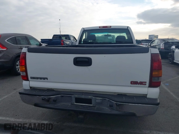 2000 GMC New Sierra 1500 SLE with VIN 1GTEC14T4YE363679, listed as a IAAI auction lot 41467204 with 150,724 mi miles. Bid and sale history available at carsss.com. Image 15.