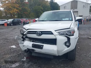 2024 Toyota 4Runner SR5 Premium with VIN JTENU5JR5R6218655, listed as a IAAI auction lot 40615924 with 9,497 mi miles and . Bid and sale history available at DreamBid. Image 6.