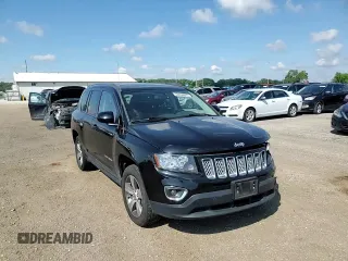 2016 Jeep Compass High Altitude с VIN 1C4NJDEB6GD793361, выставлен на аукционе Copart как лот 58859085 с пробегом 87 214 миль миль и Списание • Salvage title. История ставок и продаж доступна на DreamBid. Изображение 14.