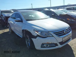 2011 Volkswagen CC Lux Plus with VIN WVWHN7AN8BE705786, listed as a IAAI auction lot 41727591 with Not Provided miles. Bid and sale history available at carsss.com. Image 1.