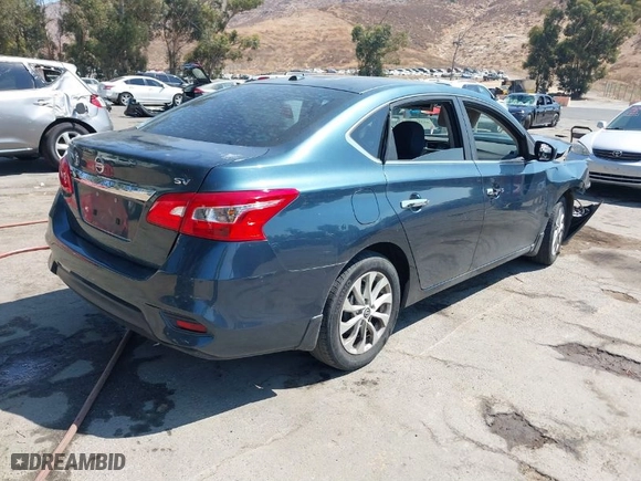 2016 Nissan Sentra SR with VIN 3N1AB7AP8GY264220, listed as a IAAI auction lot 40318032 with 115,161 mi miles. Bid and sale history available at carsss.com. Image 4.