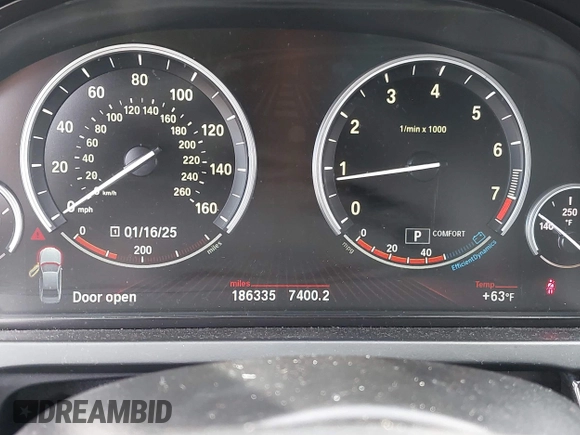 2012 BMW 7 Series 750Li with VIN WBAKB8C50CC963330, listed as a IAAI auction lot 41286275 with 186,335 mi miles. Bid and sale history available at carsss.com. Image 15.