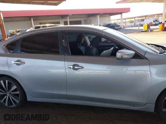 2016 Nissan Altima S z VIN 1N4AL3AP2GN329374, wystawiony jako IAAI lot #42291578 z przebiegiem 112 933 mil mil oraz . Historia ofert i sprzedaży dostępna na DreamBid. Obrazek 14.