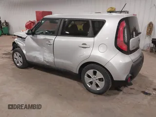 2016 Kia Soul with VIN KNDJN2A21G7869371, listed as a IAAI auction lot 40902645 with 88,414 mi miles. Bid and sale history available at carsss.com. Image 3.