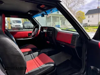 1997 Jeep Cherokee with VIN 1J4FT67S6VL571732, listed as a Copart auction lot 61440245 with 153,147 mi miles and Clean title. Bid and sale history available at DreamBid. Image 5.