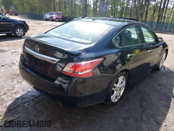 2013 Nissan Altima SL with VIN 1N4BL3AP1DC136290, listed as a IAAI auction lot 41981124 with 181,362 mi miles and . Bid and sale history available at DreamBid. Image 4.