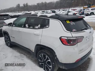 2023 Jeep Compass Limited with VIN 3C4NJDCN1PT519895, listed as a IAAI auction lot 41650298 with 14,119 mi miles and . Bid and sale history available at carsss.com. Image 3.