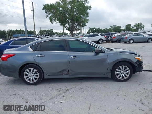2016 Nissan Altima SR with VIN 1N4AL3APXGC129614, listed as a IAAI auction lot 41914117 with 98,595 mi miles and . Bid and sale history available at carsss.com. Image 14.