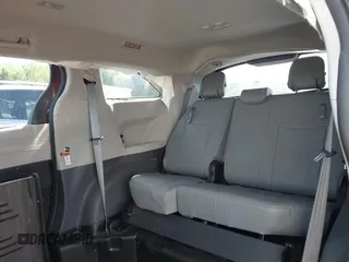 2021 Toyota Sienna Limited z VIN 5TDZRKEC0MS038956, wystawiony jako IAAI lot #42111556 z przebiegiem 47 647 mil mil oraz . Historia ofert i sprzedaży dostępna na DreamBid. Obrazek 8.